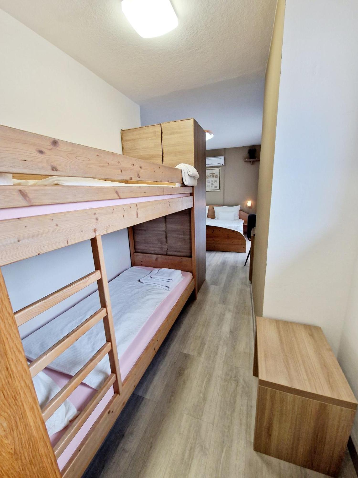 Hotel Rheintal Каппель-Ґрафенгаузен Екстер'єр фото